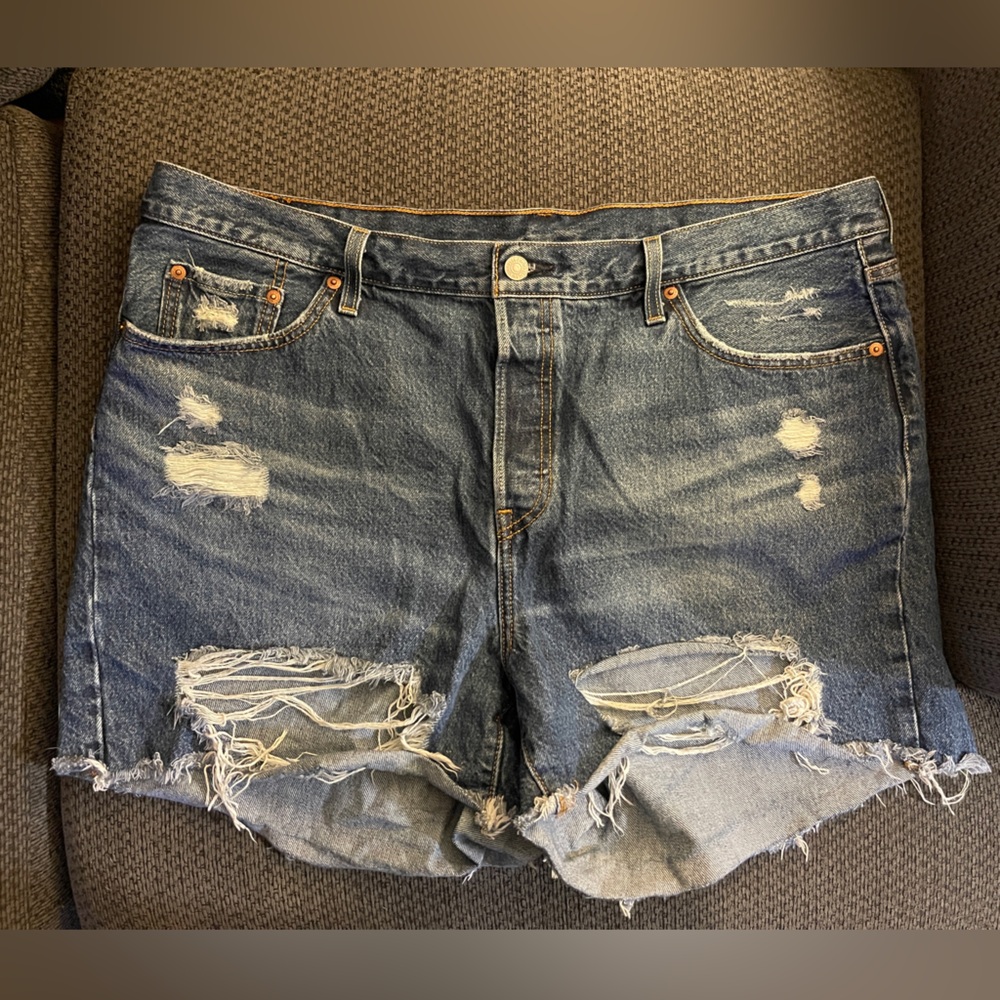 Levi 501’s darker denim button up
